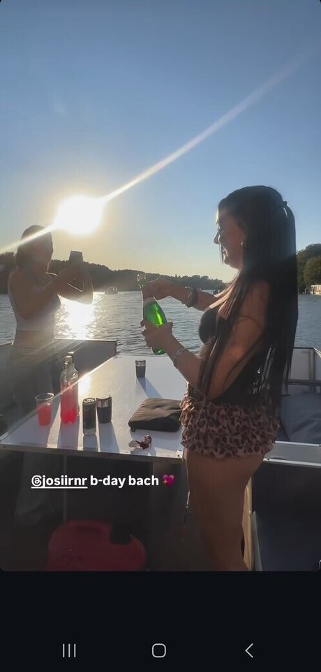 Josiirn nudes model pics