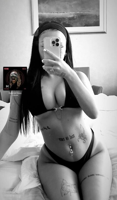 Josiirn adult model gallery