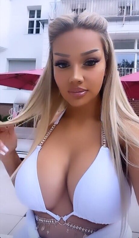 hottest onlyfans beautiful nude gallery
