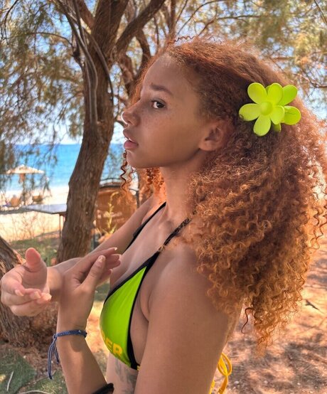 18 onlyfans pretty pic