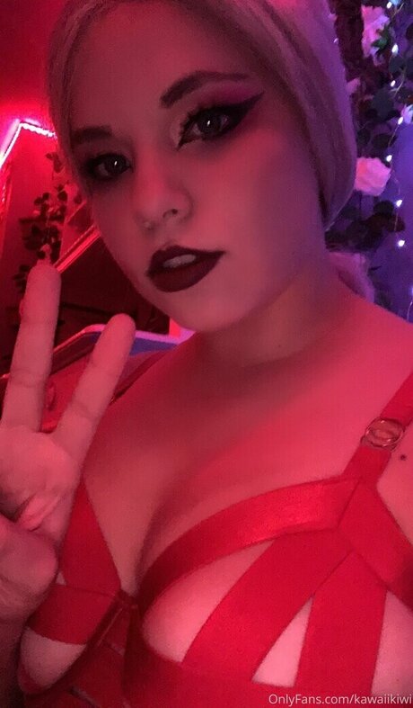 Kawaiikiwicosplay pornstar img