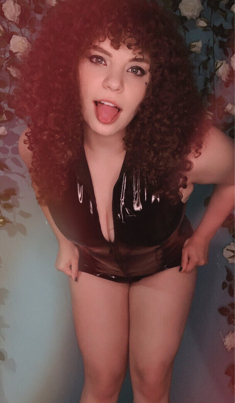 Kawaiikiwicosplay model perfect photos