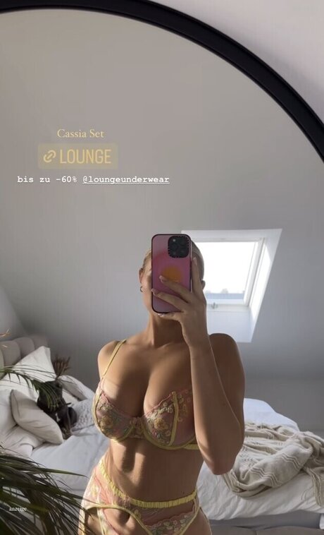 breast milk onlyfans naked images
