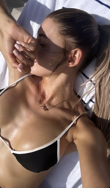 Gerda Lewis star porn photo