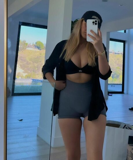 ass spread onlyfans beautiful xxx photo