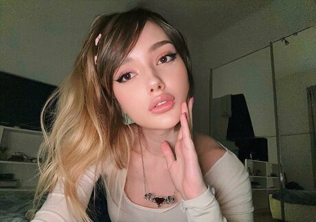 mildixs model sexy archive