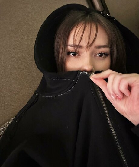 mildixs pornstar perfect pictures