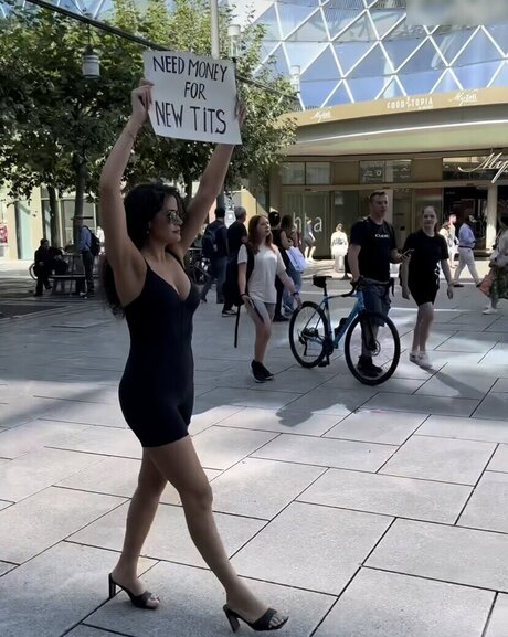 Roaya Soraya pornographic star gallery