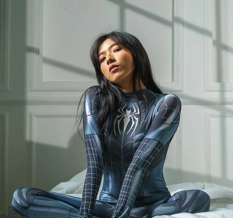 Momozaaa nude actress pic