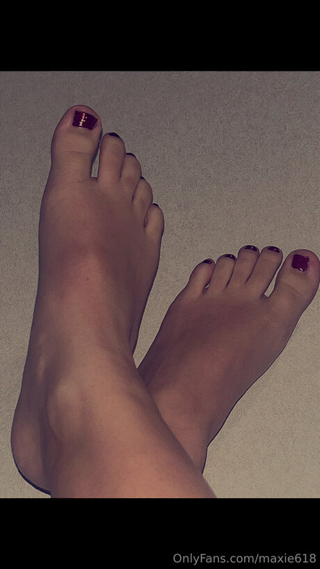 Maxie618 model pornographic photos