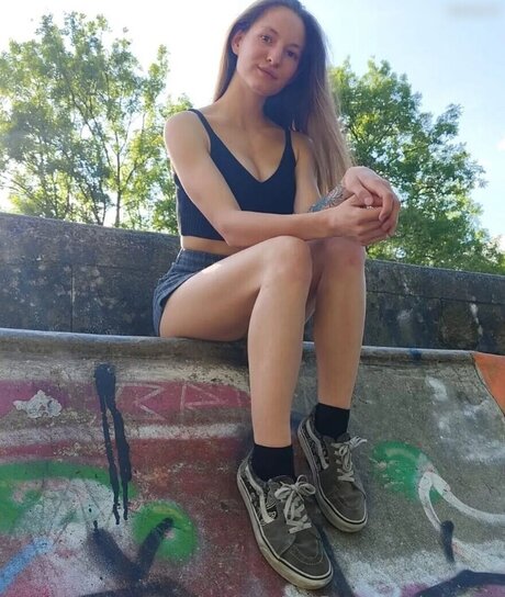 skaterbae xxx pornstar picture