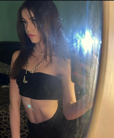 Zion Diamond star pornographic photo