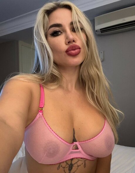 Love is alina_ pornstar adult images