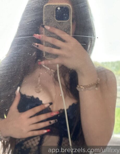 lfrxy free actress photos