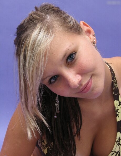 armpit licking onlyfans free naked img