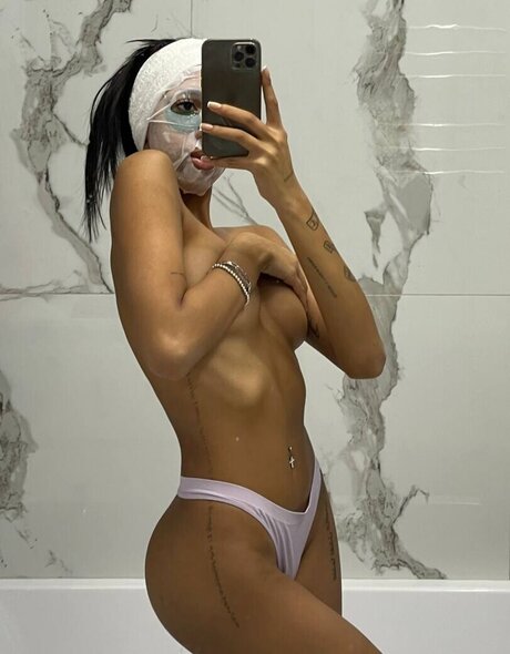 breast milk onlyfans porno img