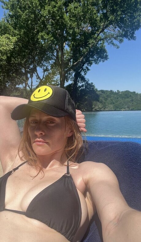 Kisha zo erotic model img