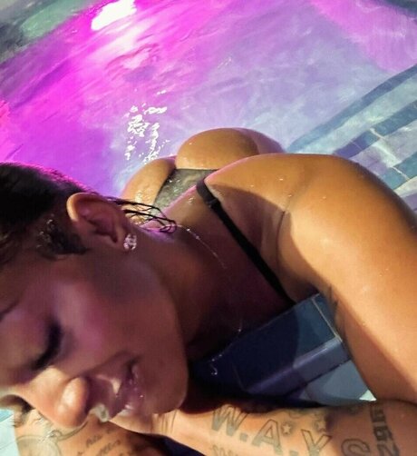 Jada Thorpe star exclusive pic
