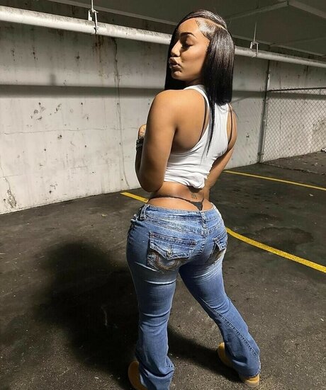 Jada Thorpe sex actress gallery