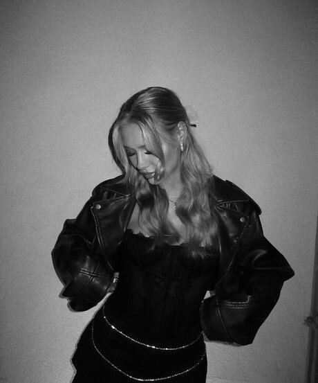 Caro Konrad beautiful pornstar galleries