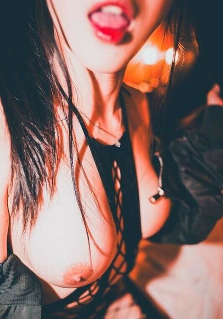 anal masturbation onlyfans adult pic