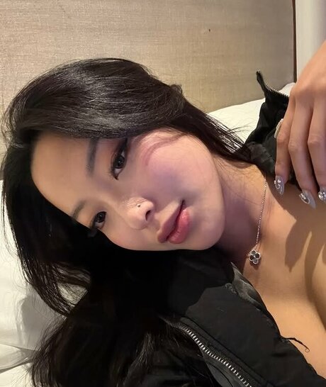Winnie Chang model hd img