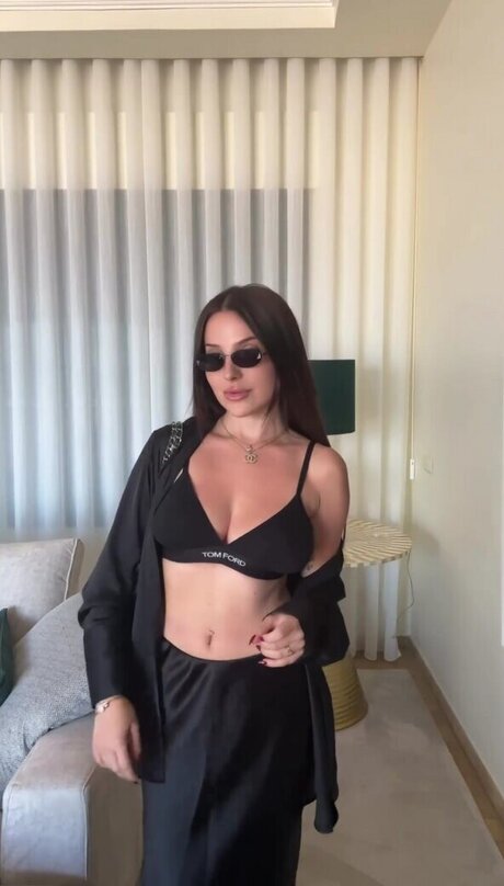 Nikoleta Milenova star exclusive images