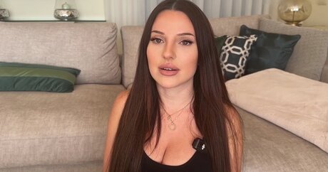 Nikoleta Milenova hot actress images