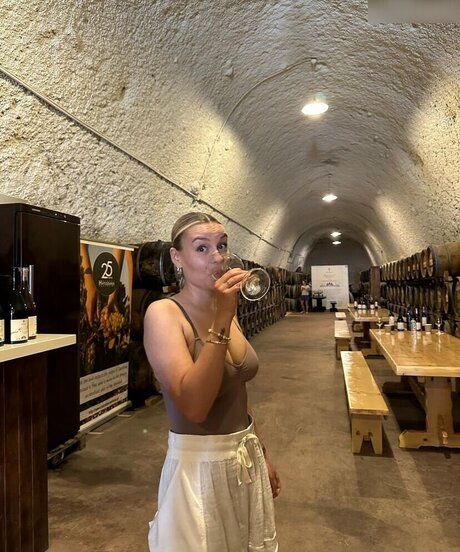 Dagi Bee free actress img