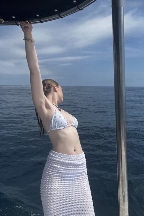 famous onlyfans pornographic img