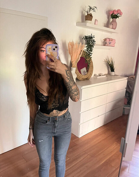 Tizeax star beautiful pic