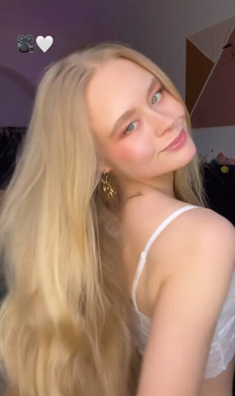 feet slave onlyfans adult photos