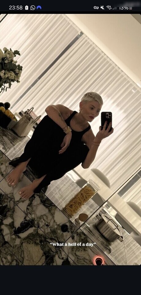 hairy armpits onlyfans hot xxx gallery