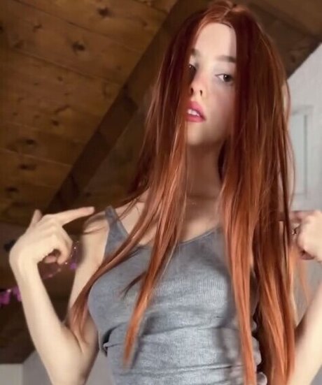 Red Fox Evelyn best star image