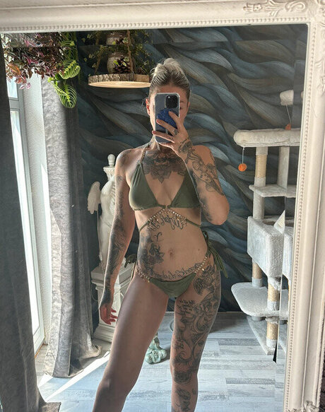 fisting onlyfans beautiful naked pictures