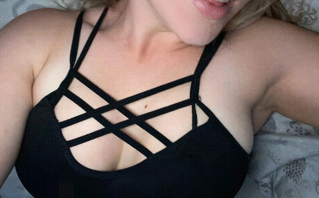 asian blowjob onlyfans hot xxx photo