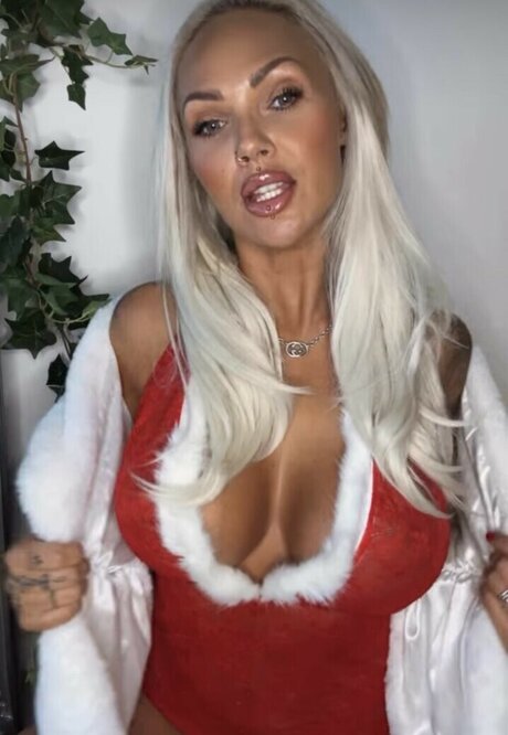 pregnant onlyfans sexy nude images