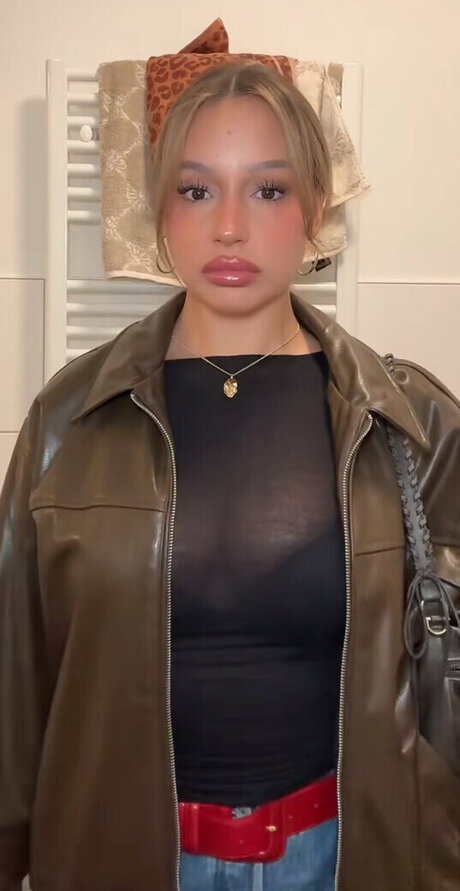 Lara tepper pornstar naked img