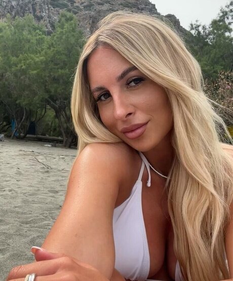 Kristinkbi erotic pornstar pictures