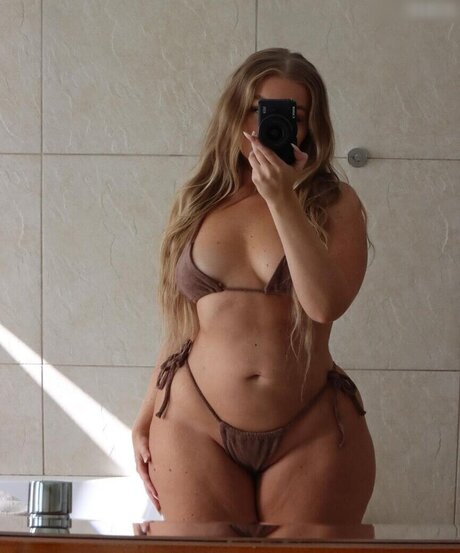 mature cougar onlyfans art porn image