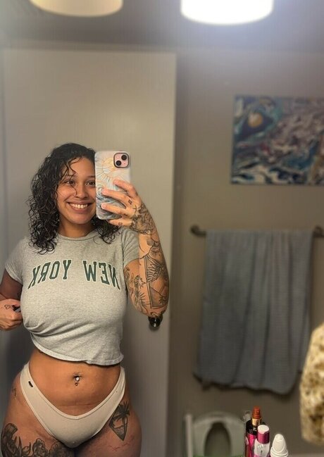 teen topless onlyfans exclusive photo