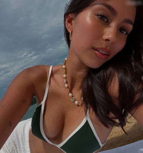 Liane Polt star erotic pics
