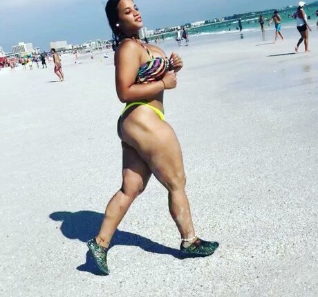black midget onlyfans sexy pics