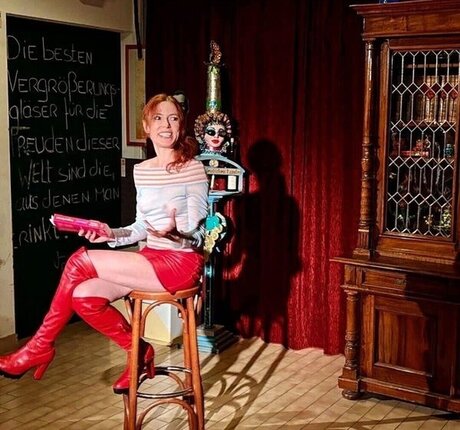 mom daughter onlyfans free image