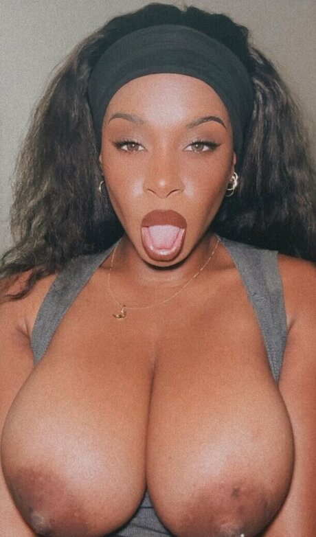 sucking tits onlyfans beautiful naked galleries