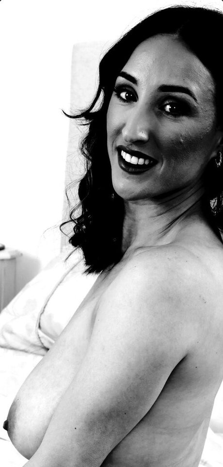 big tits mature onlyfans naked pic