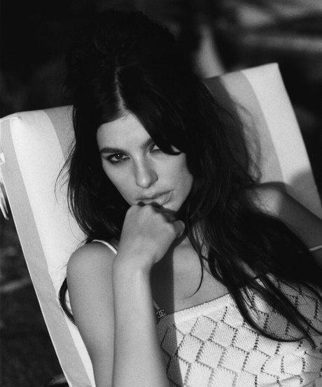 gloryhole wife onlyfans pornos picture