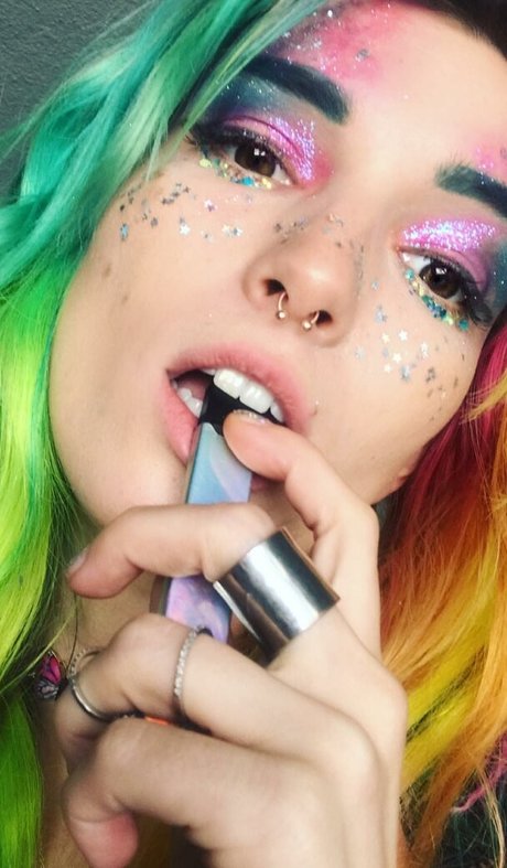 Dani Thorne porn star galleries