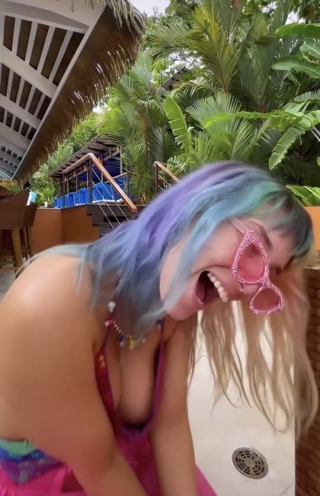 Dani Thorne model best img