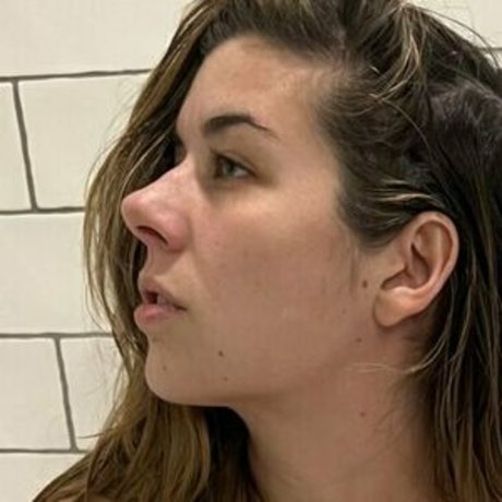 Elspeth Eastman model hot photo